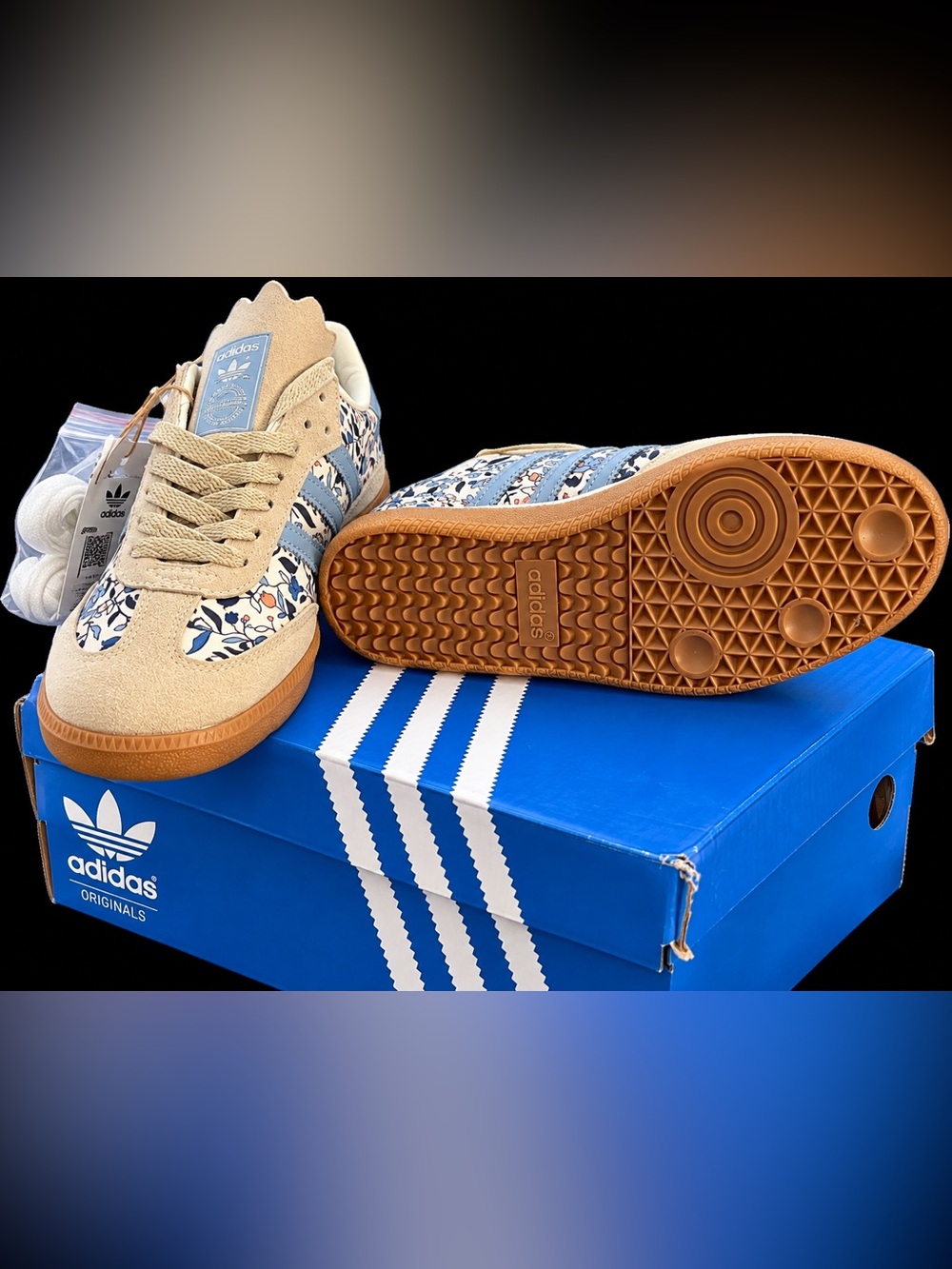 Adidas Originals x Liberty London floral sneakers • women’s 6.5